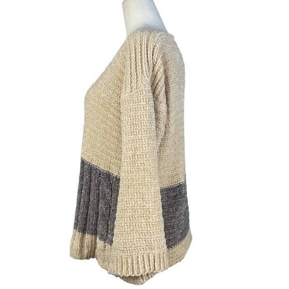 ALYA CHENILLE STYLE PULL OVER SCOOP NECK SWEATER - Picture 5 of 12